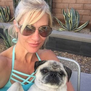 Meet your Posher, Jen